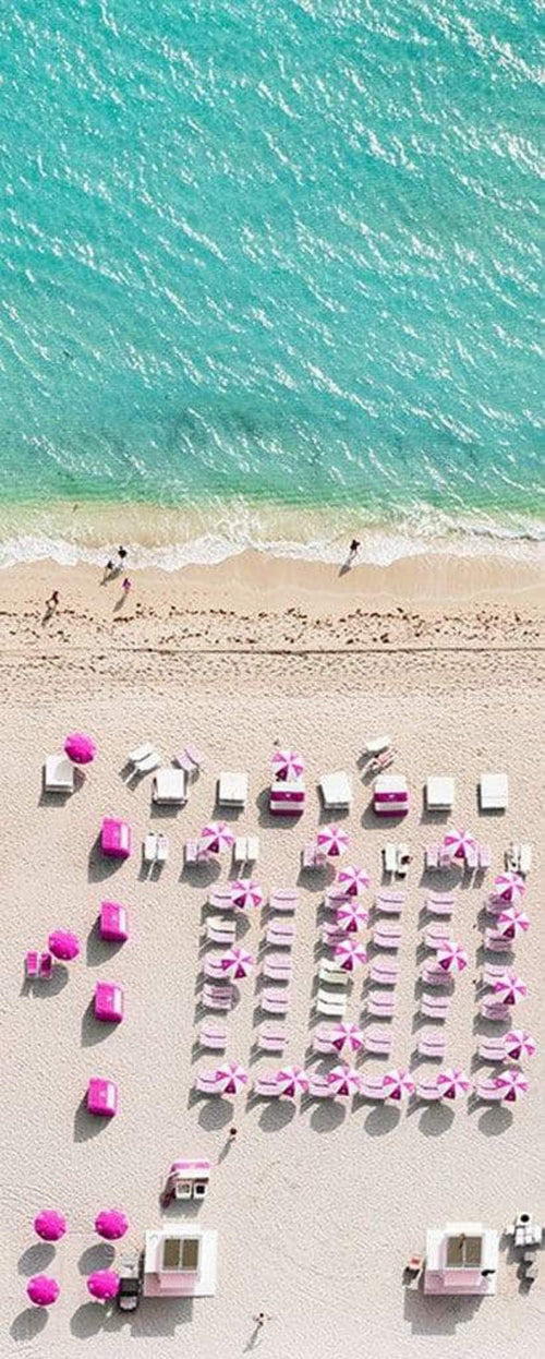 p011 vd1 komar pink umbrella Fotomural Tejido No Tejido 100x250cm 1 Tira | Yourdecoration.es