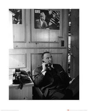 Reproducción de arte Time Life Frank Sinatra Phone 40x50cm Pyramid PPR43226 | Yourdecoration.es
