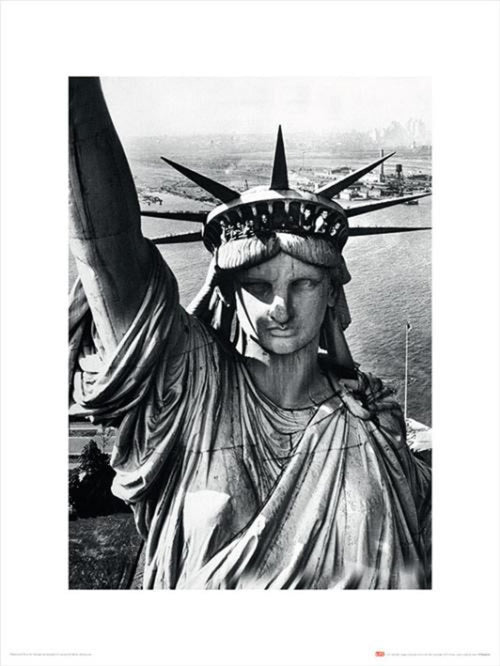 Reproducción de arte Time Life Statue Of Liberty 30x40cm Pyramid PPR44218 | Yourdecoration.es