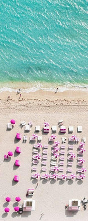 p011 vd1 komar pink umbrella Fotomural Tejido No Tejido 100x250cm 1 Tira | Yourdecoration.es